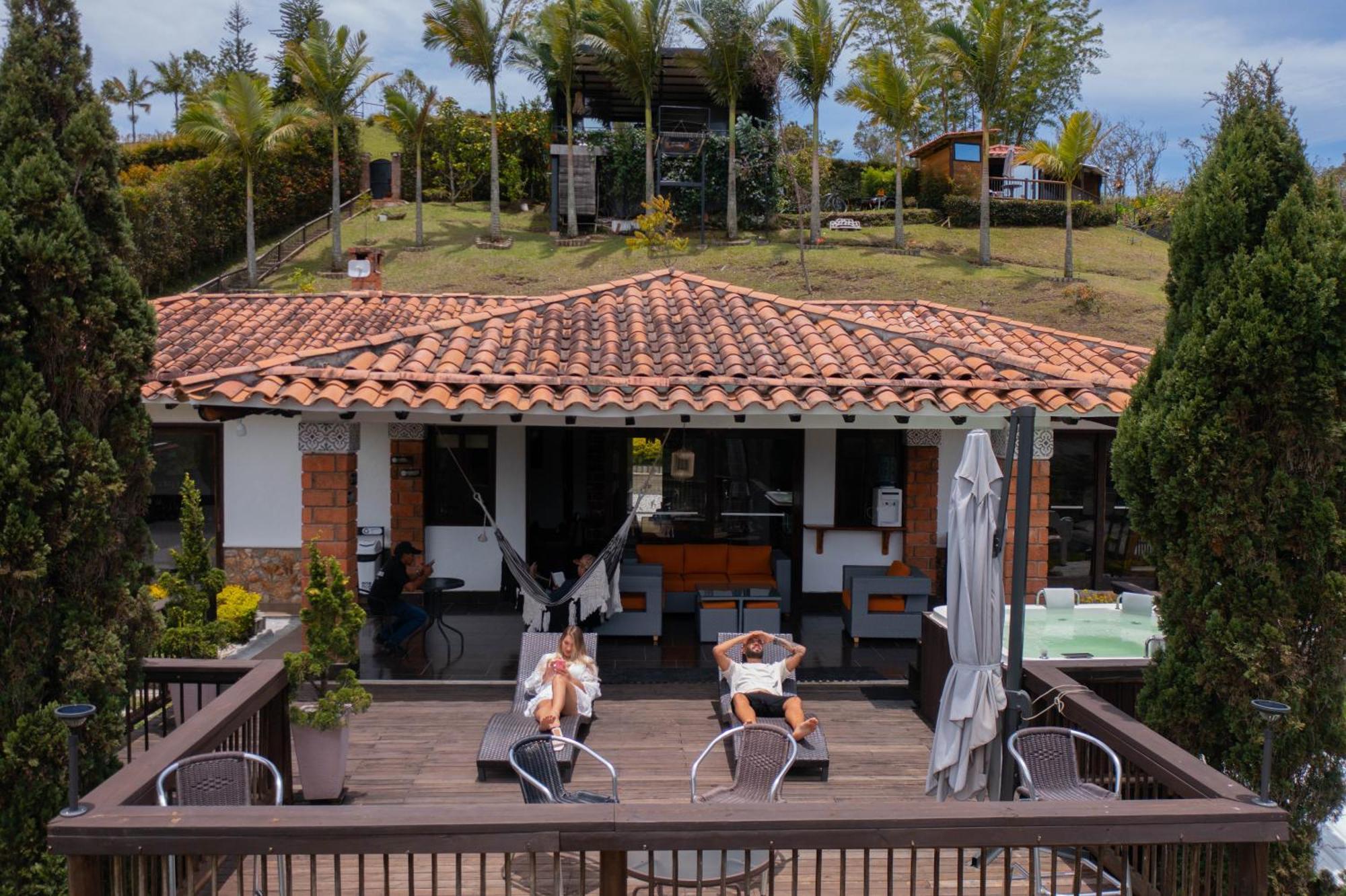 Вилла Casa Campestre Montecarlo Guatape- Desayuno A Pareja Экстерьер фото