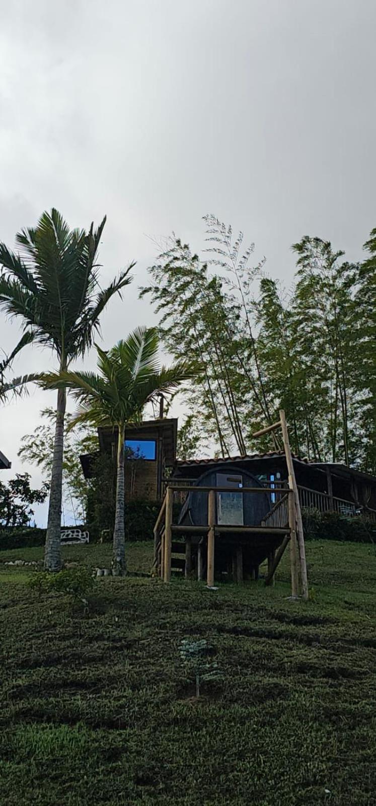 Вилла Casa Campestre Montecarlo Guatape- Desayuno A Pareja Экстерьер фото