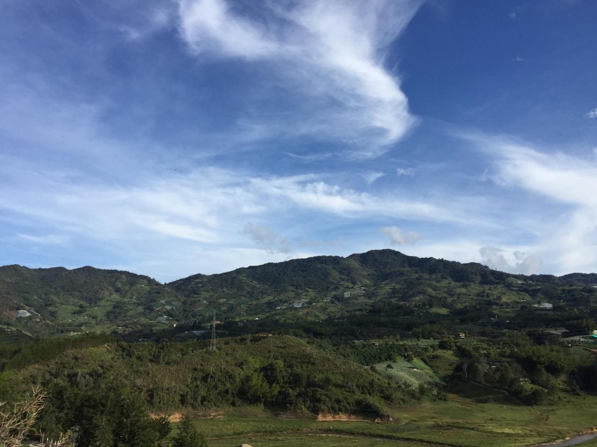 Вилла Casa Campestre Montecarlo Guatape- Desayuno A Pareja Экстерьер фото